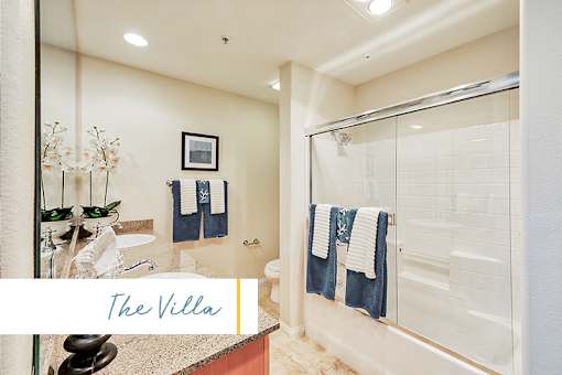 Spacious bathroom  at Marina Harbor, California