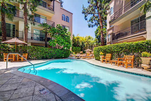 Pool at L'Estancia, Studio City, CA
