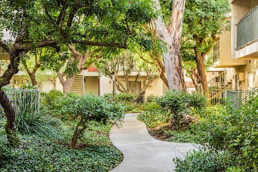 Winding walkways at Village Pointe Apartments, Northridge, California