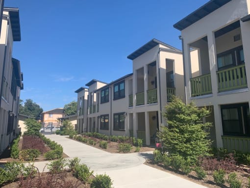 The Georgia Courtyard