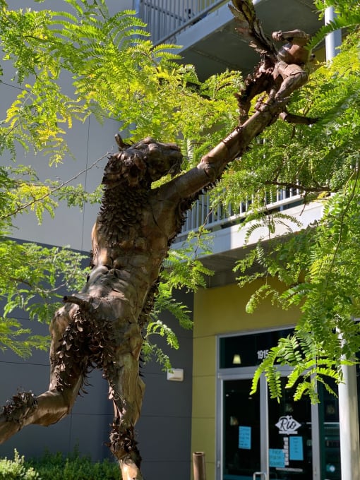 Statue