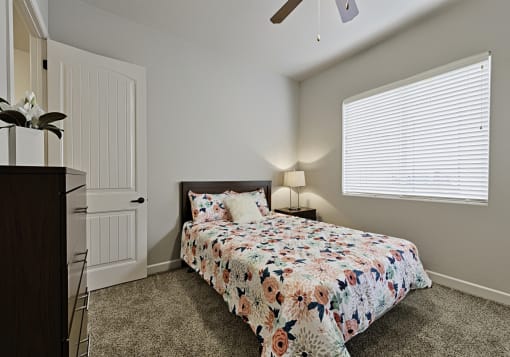 The Riviera Apartments in Tulare Bedroom
