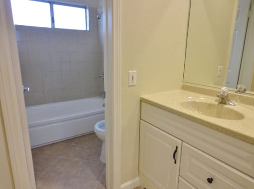 Bathroom - Typical 1-Bedroom Unit