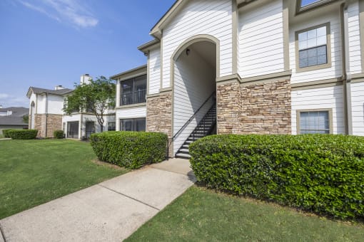 our apartments offer a walkway to the entrance of our building