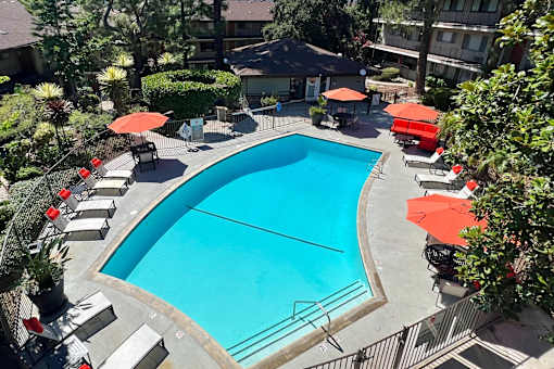 a view of the swimming pool at the resort at reunion