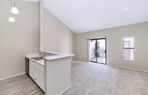 Gourmet Kitchen at Lakeside Apartments, Chandler, Arizona