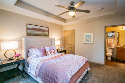 Spacious Bedrooms at Stone Creek at Brookhaven Apartment Homes in North Druid Hills 30329