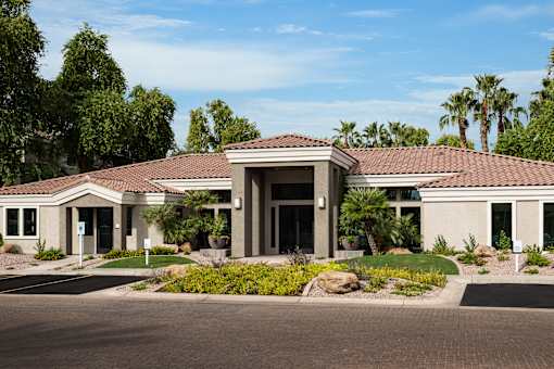 Leasing Office at Arrowhead Summit Apartment Homes in Glendale, AZ