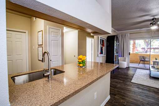 Apartments for Rent in Glendale AZ with Large Kitchen