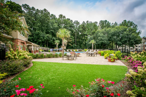 Glen Park Apartments Beautiful Landscaping and Grounds