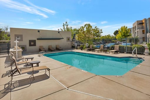 Lounge Chairs Outside on Ladera Vista Apartments Pool Deck
