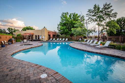 Santa Fe Apartments on Airport Road with saltwater swimming pool
