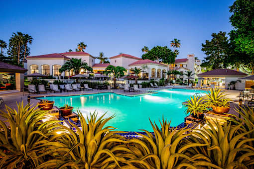 Resort-Style Swimming Pool at Apartments in Scottsdale Az