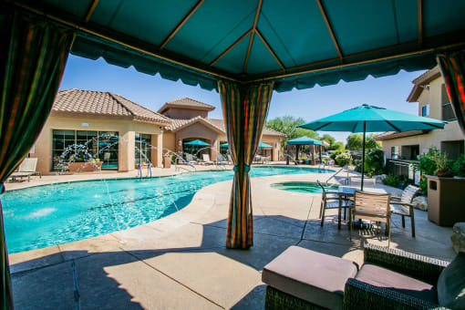 Luxury Pool Cabanas at Best Apartments in Tucson Arizona