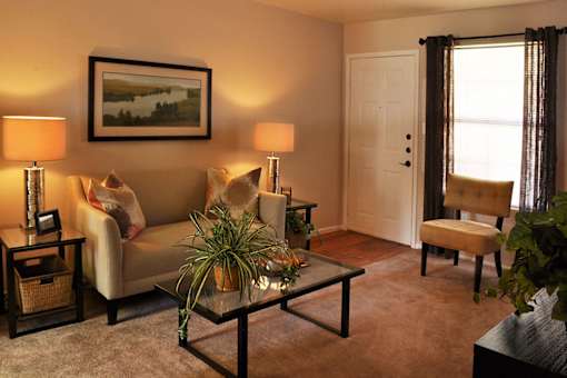 Spacious apartment with carpeting near downtown Santa Fe