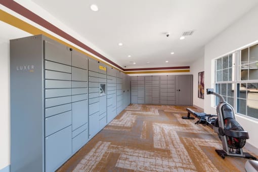Luxor Secure Package Lockers for Albuquerque Apartment Residents
