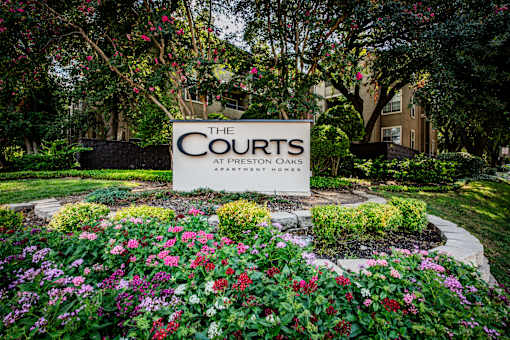 The Courts at Preston Oaks Apts in Dallas TX
