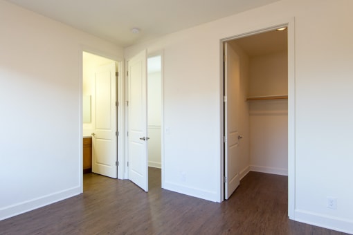 Roundhouse Place Three Bedroom Upper Floor Bedroom with Private Full Bath at Roundhouse Place, California, 93401