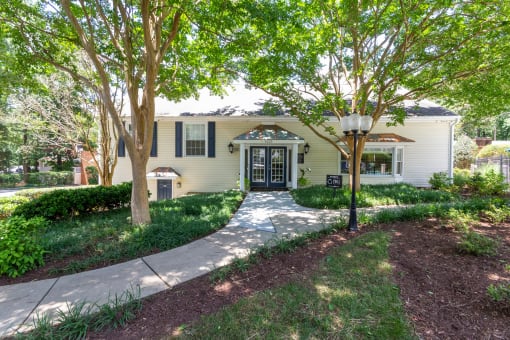Exterior-Courtyard at Lake Johnson Mews Apartments, PRG Real Estate Management, North Carolina, 27606
