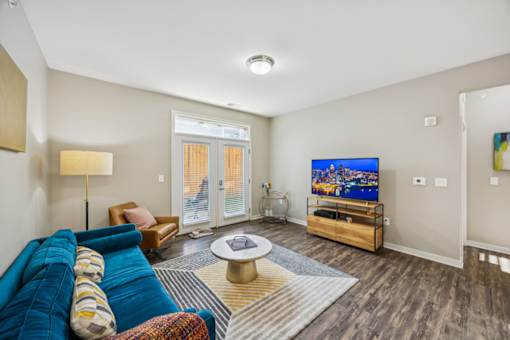 Living Room With TV at AMP Apartments, Kentucky