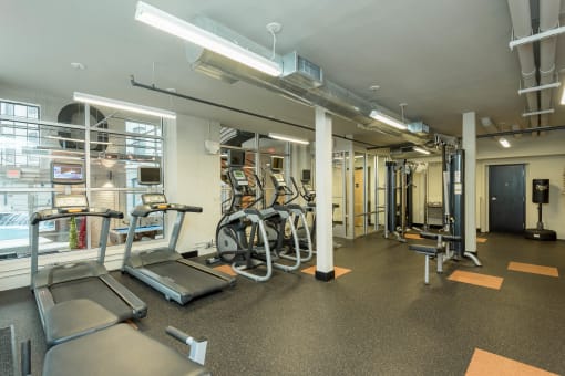 Modern Fitness Center at The Locks Apartments, Virginia, 23219