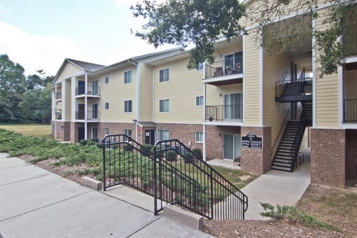 Walkways at Lakecrest Apartments, PRG Real Estate Management, Greenville, SC