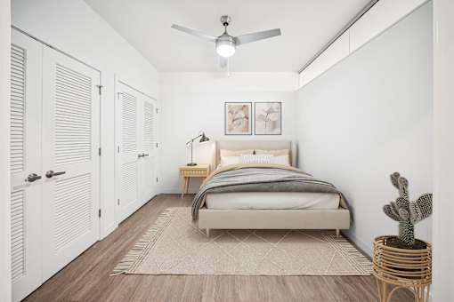 Large Bedroom at The Locks Tower, Virginia