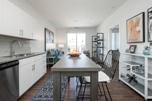 Eat In Kitchen at East 51 At Rocketts Landing, Virginia