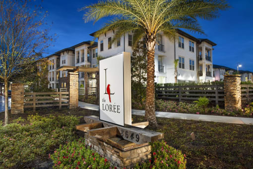 Building Exterior at The Loree, Jacksonville, FL, 32256