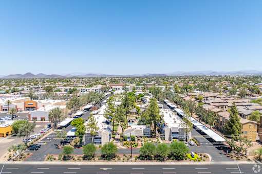 Property View at Oakridge Apartments, Phoenix, AZ, 85053