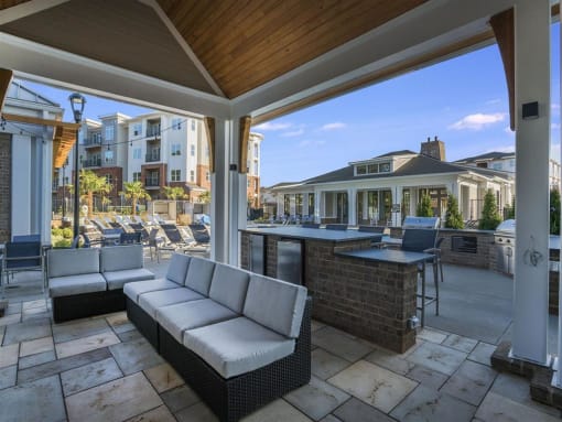 Outdoor Pointe at Prosperity Village Lounge Area in Charlotte Rentals