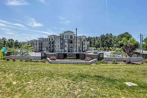 Green lawn at Pointe at Lake Crabtree Apartments, North Carolina, 27560