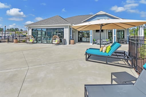 the clubhouse at the wyndham apartments in lubbock, tx