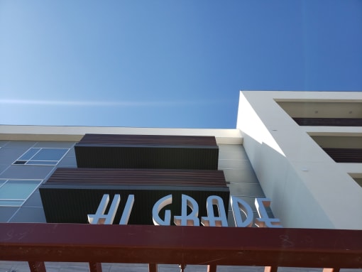 HI Grade Exterior