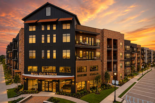 A modern building with the words