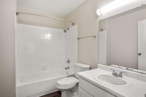 A bathroom at Hilltop View Apartments