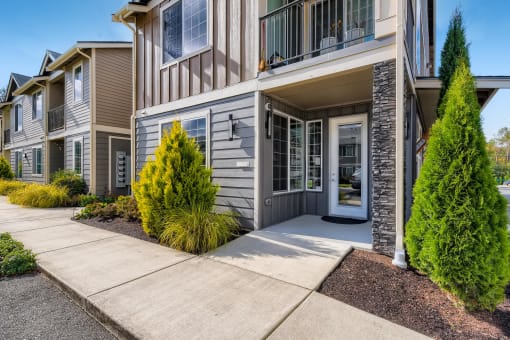 The Exterior of our Leasing Office at 5100 Summit Apartments