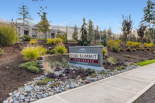 5100 Summit Apartments Monument Sign