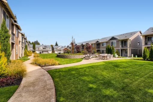 The Community Patio at 5100 Summit Apartments