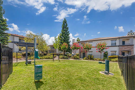 The dog park at Ascent at the Galleria includes a watering station for both dogs and humans, plus convenient doggie bags and waste stations for easy clean-up and a tidy, enjoyable space for all.
