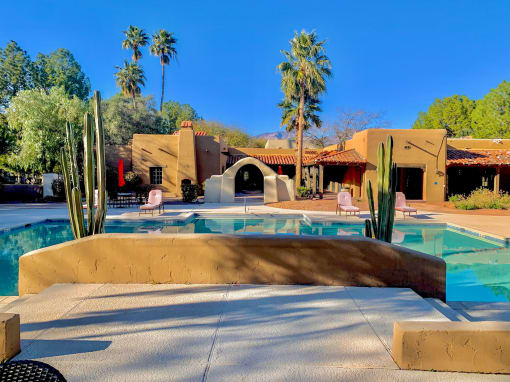 Sparkling pool at La Hacienda Apartments in Tucson, AZ!