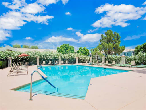 Resort pool of Country Club at Valley View Senior Apartments in Las Vegas, NV, For Rent. Now leasing 1 and 2 bedroom apartments.
