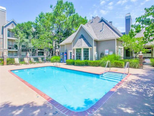 Riverside Park Apartments Tulsa Oklahoma Pool and Clubhouse