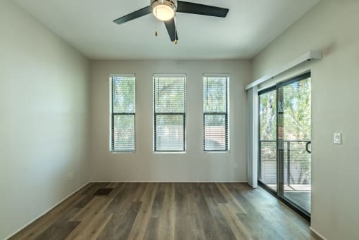 Lighted Ceiling Fan at Dolce Villagio Townhomes, Tempe