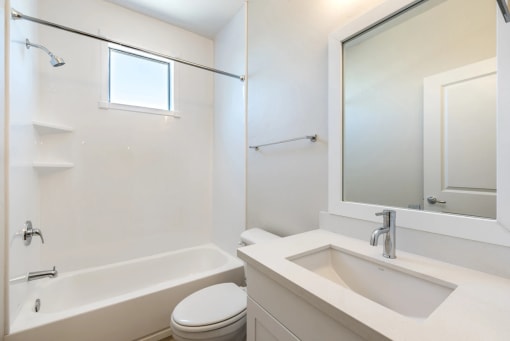 Bathroom with Bathtub at Dolce Villagio Townhomes, Tempe, 85281
