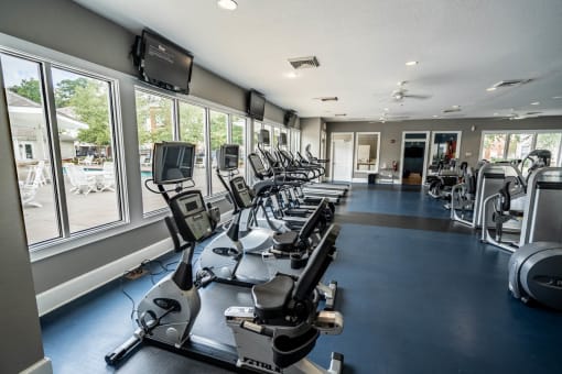 inside the clubhouse at 700 Acqua at Windy Knolls