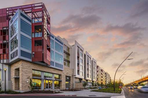 exterior views of Capitol650