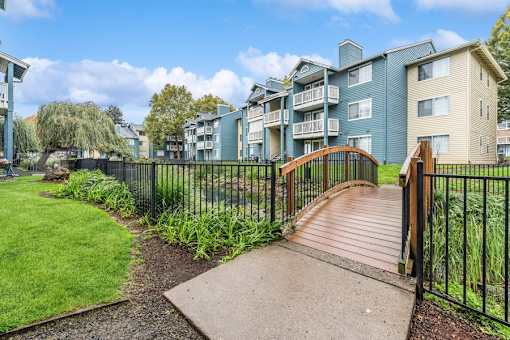 exterior views at Riverwalk