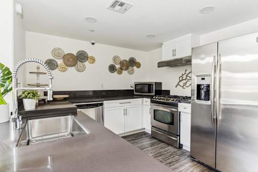 demonstration kitchen