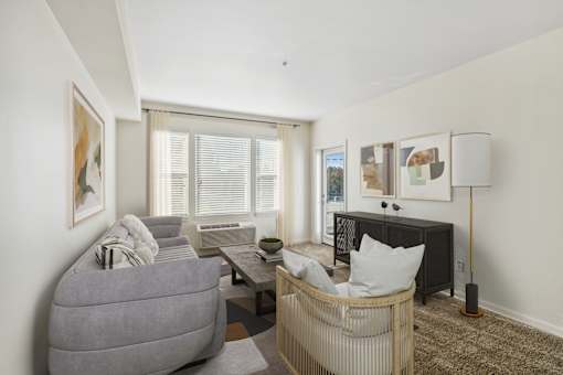 Living area at Maddox Apartments